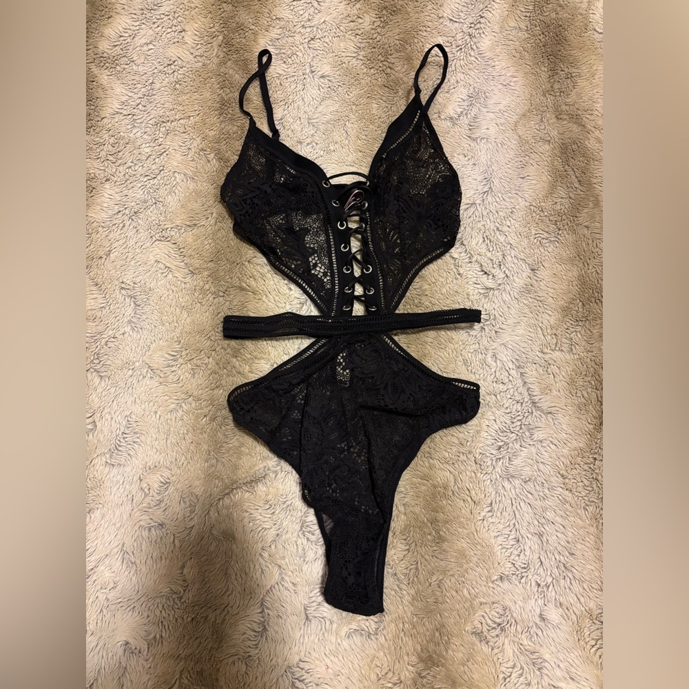 Victoria’s Secret XS Lingerie